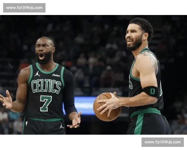 绿军凯尔特人对决活塞强强碰撞检验东部格局走向新赛季关键一战前瞻