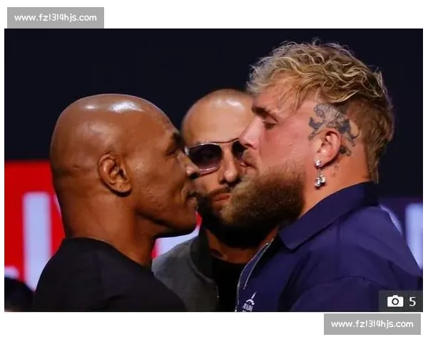 小罗伊琼斯对阵迈克泰森世纪对决引爆拳坛热议传奇回归力量与技巧的终极碰撞